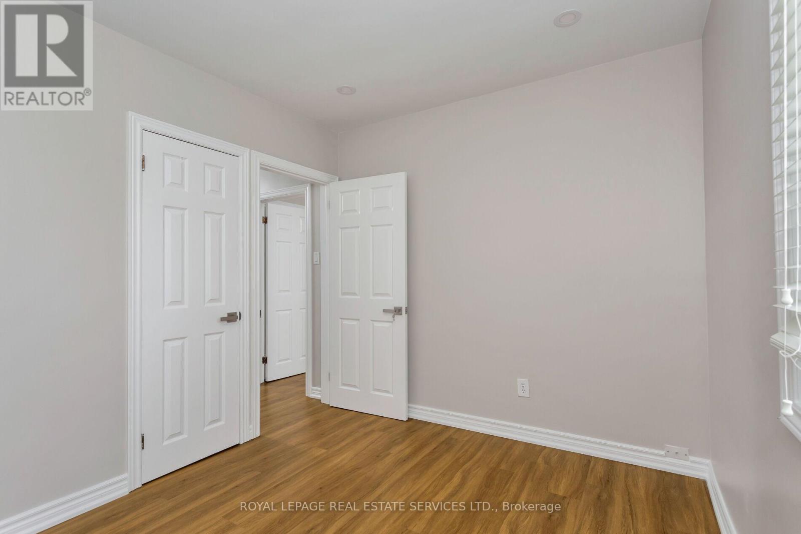 1181 Newton Road, Oakville, Ontario  L6H 2A1 - Photo 16 - W12185115