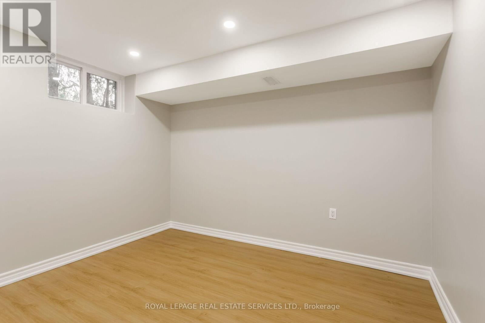 1181 Newton Road, Oakville, Ontario  L6H 2A1 - Photo 26 - W12185115