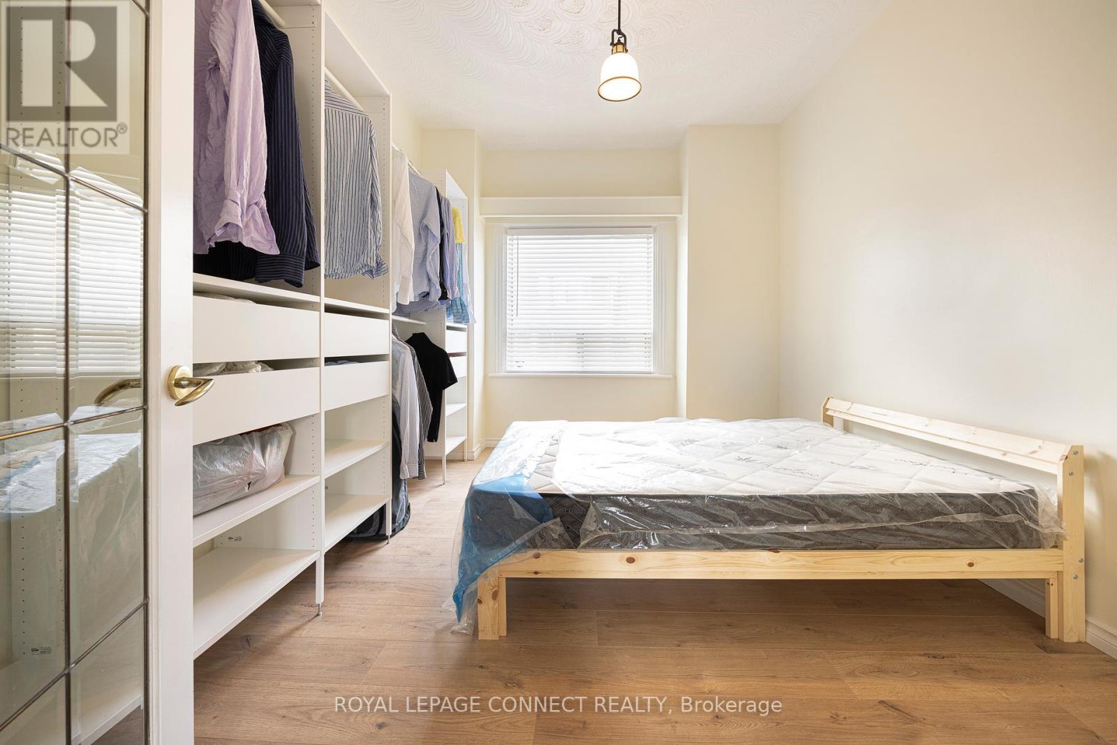 Main&b - 319 Concord Avenue, Toronto, Ontario  M6H 2P7 - Photo 12 - W12185132