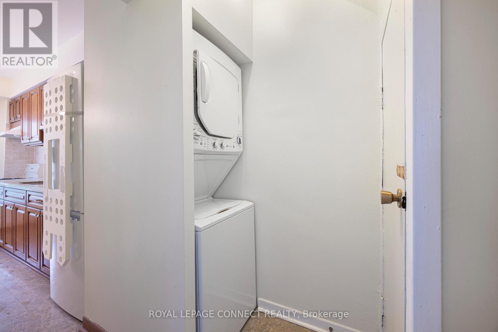 Main&b - 319 Concord Avenue, Toronto, Ontario  M6H 2P7 - Photo 14 - W12185132