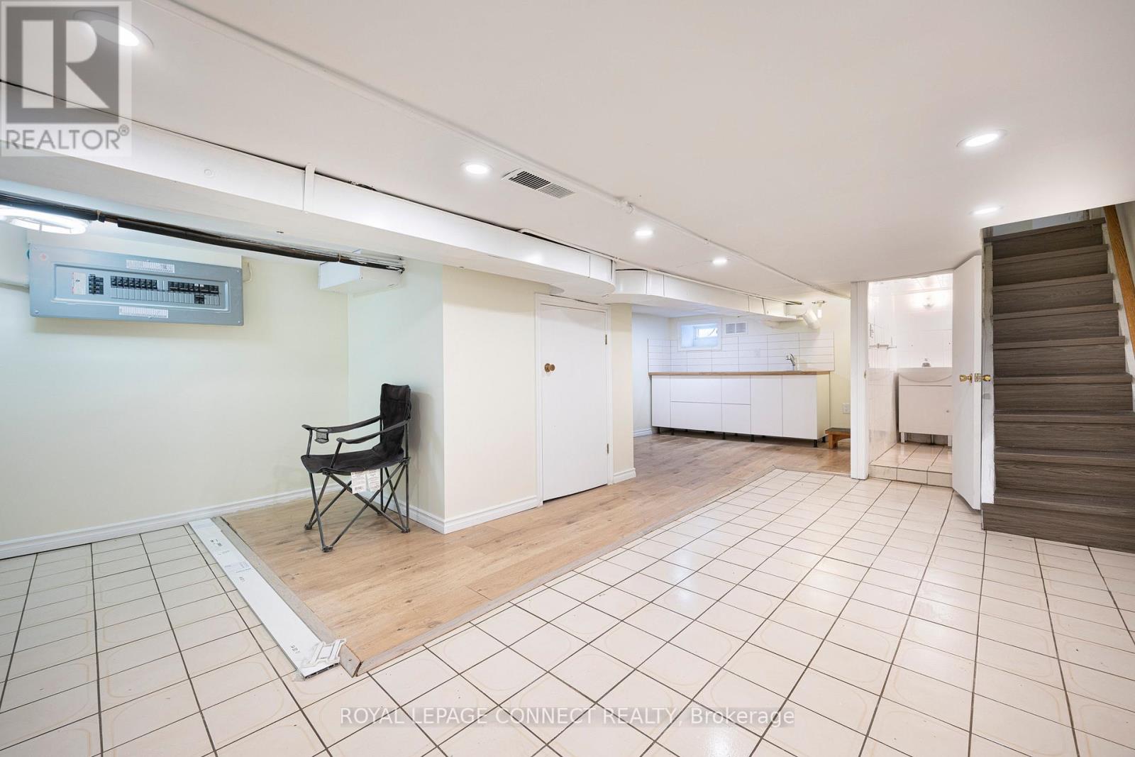 Main&b - 319 Concord Avenue, Toronto, Ontario  M6H 2P7 - Photo 15 - W12185132
