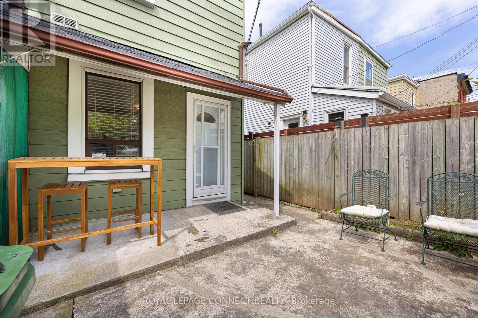 Main&b - 319 Concord Avenue, Toronto, Ontario  M6H 2P7 - Photo 4 - W12185132