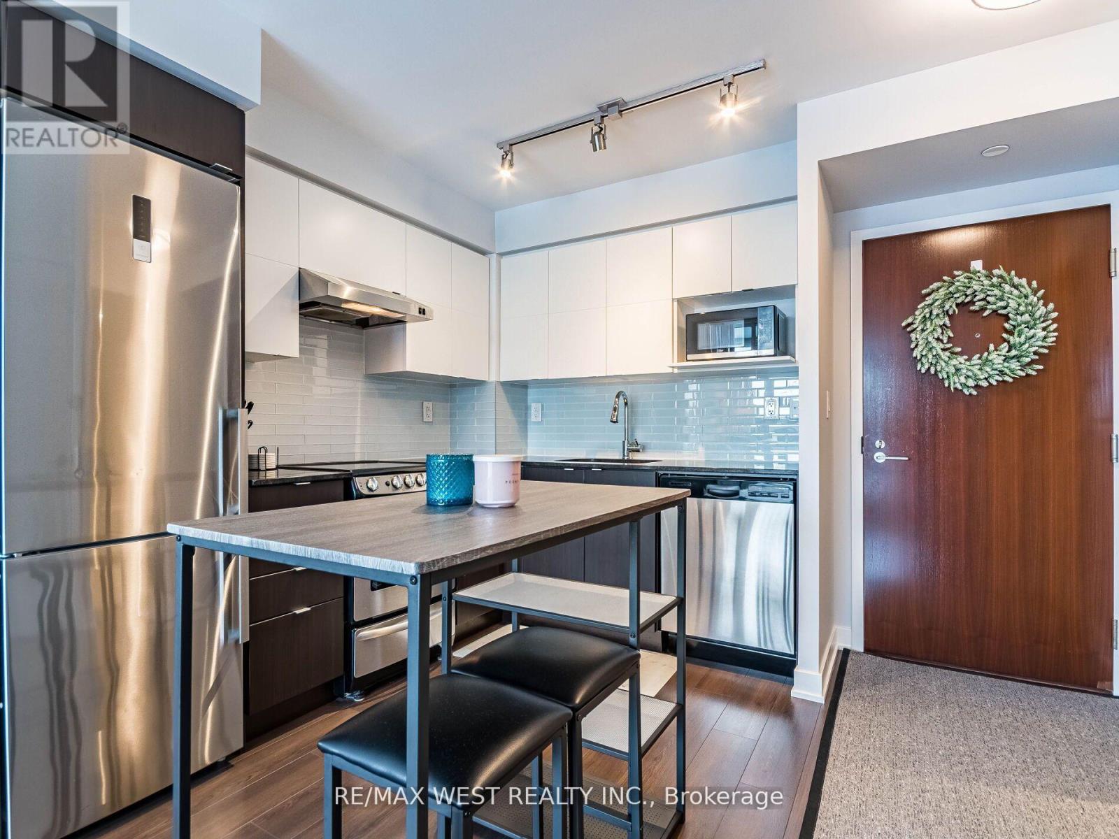 418 - 160 Flemington Road, Toronto, Ontario  M6A 0A9 - Photo 13 - W12185148