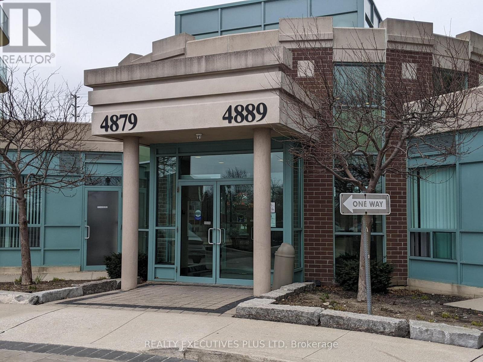 308 - 4879 Kimbermount Avenue, Mississauga, Ontario  L5M 7R9 - Photo 1 - W12185166