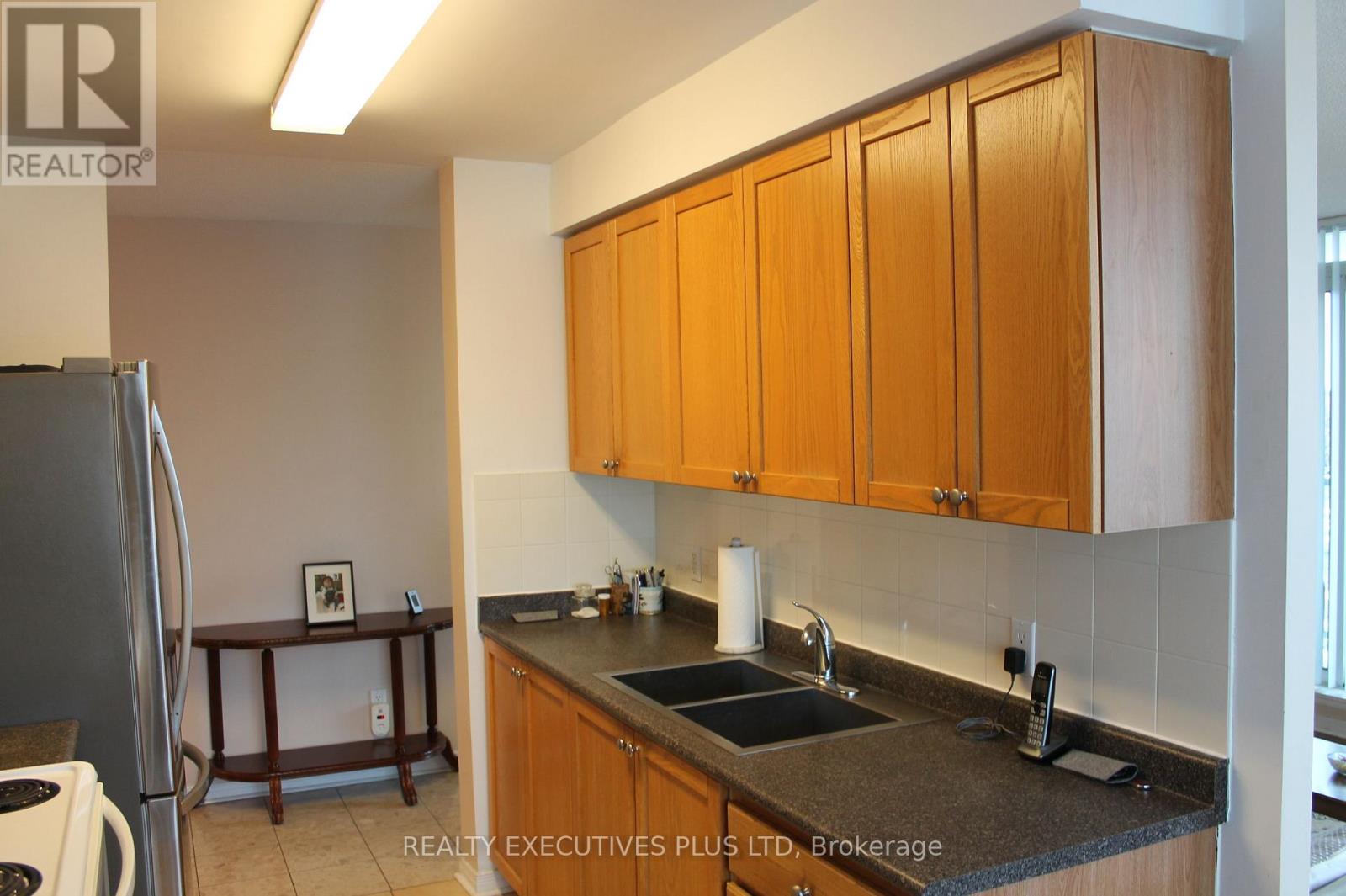 308 - 4879 Kimbermount Avenue, Mississauga, Ontario  L5M 7R9 - Photo 10 - W12185166