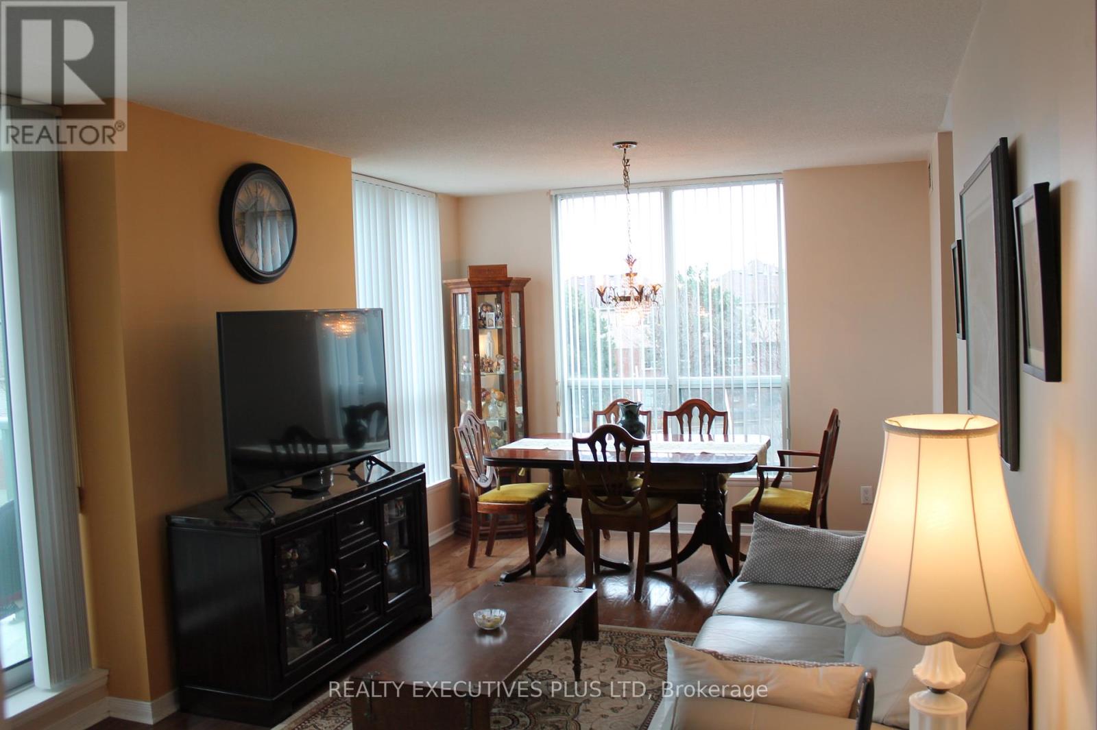 308 - 4879 Kimbermount Avenue, Mississauga, Ontario  L5M 7R9 - Photo 8 - W12185166