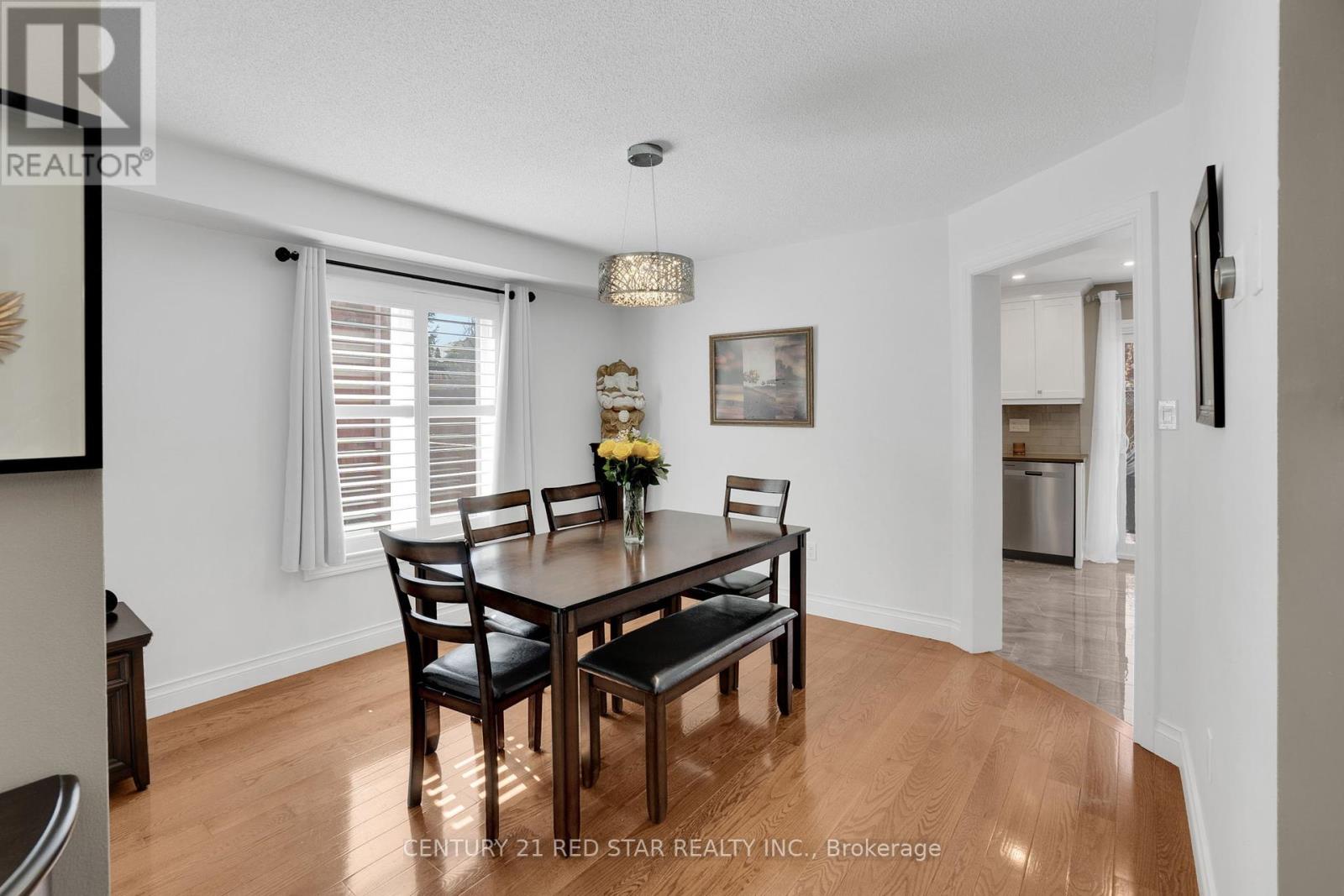 15247 Argyll Road, Halton Hills, Ontario  L7G 5N8 - Photo 10 - W12185172