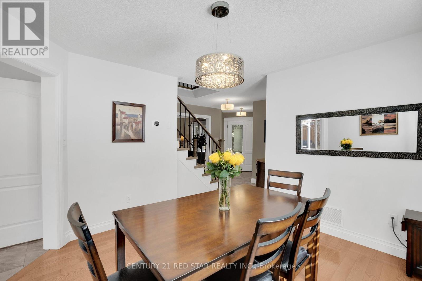 15247 Argyll Road, Halton Hills, Ontario  L7G 5N8 - Photo 12 - W12185172