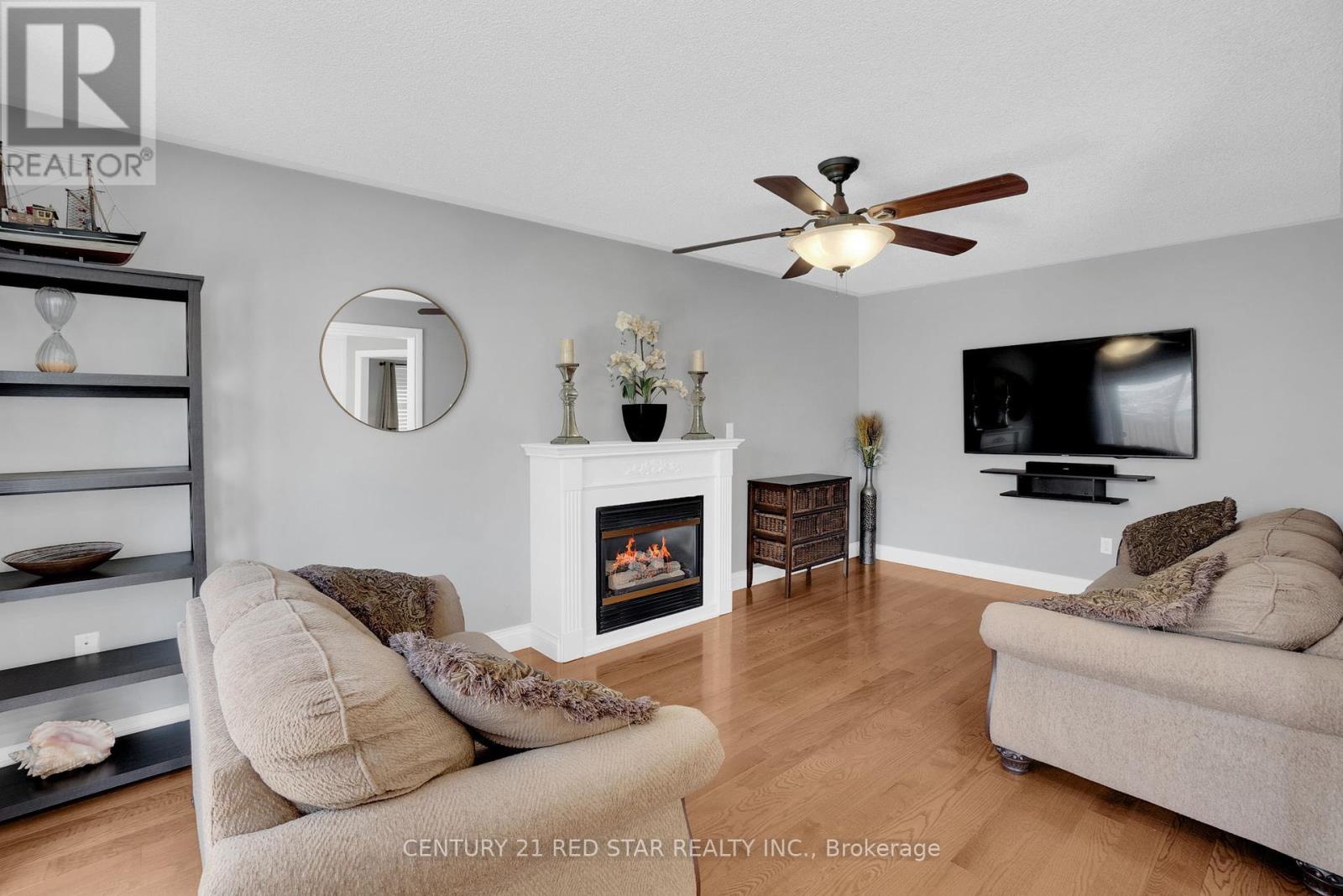 15247 Argyll Road, Halton Hills, Ontario  L7G 5N8 - Photo 17 - W12185172