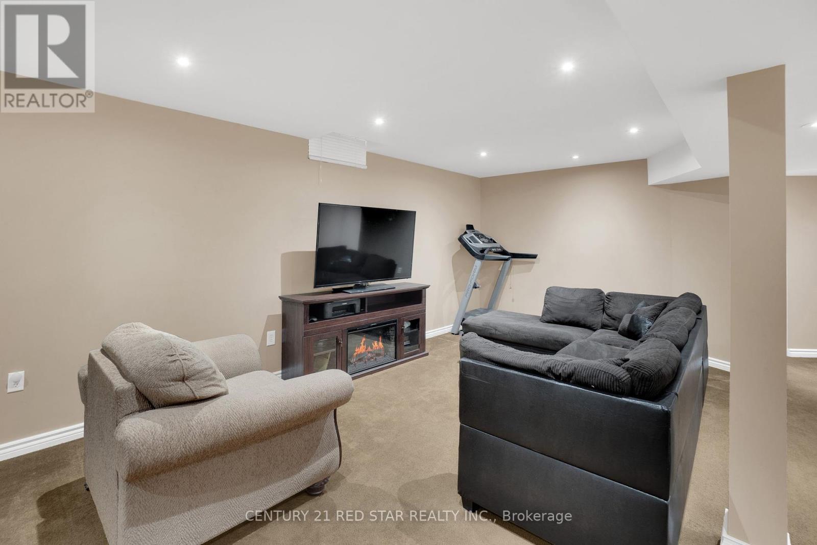 15247 Argyll Road, Halton Hills, Ontario  L7G 5N8 - Photo 32 - W12185172