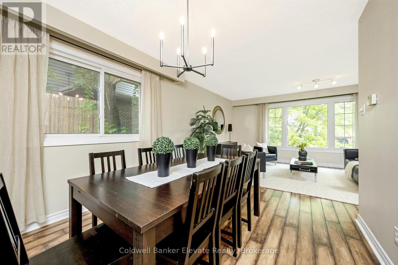 11 Hillside Drive, Halton Hills, Ontario  L7G 4W2 - Photo 15 - W12185187