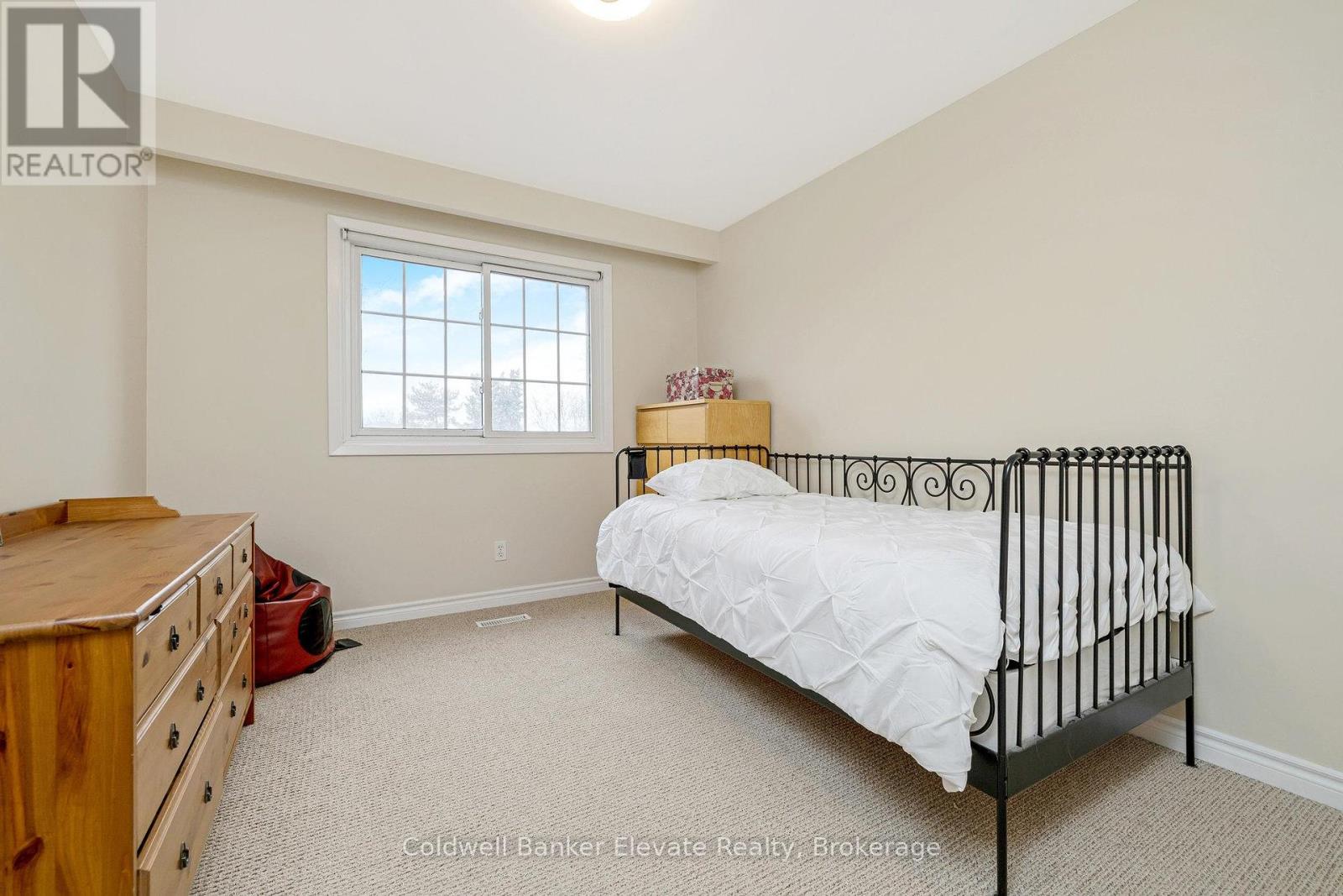 11 Hillside Drive, Halton Hills, Ontario  L7G 4W2 - Photo 26 - W12185187