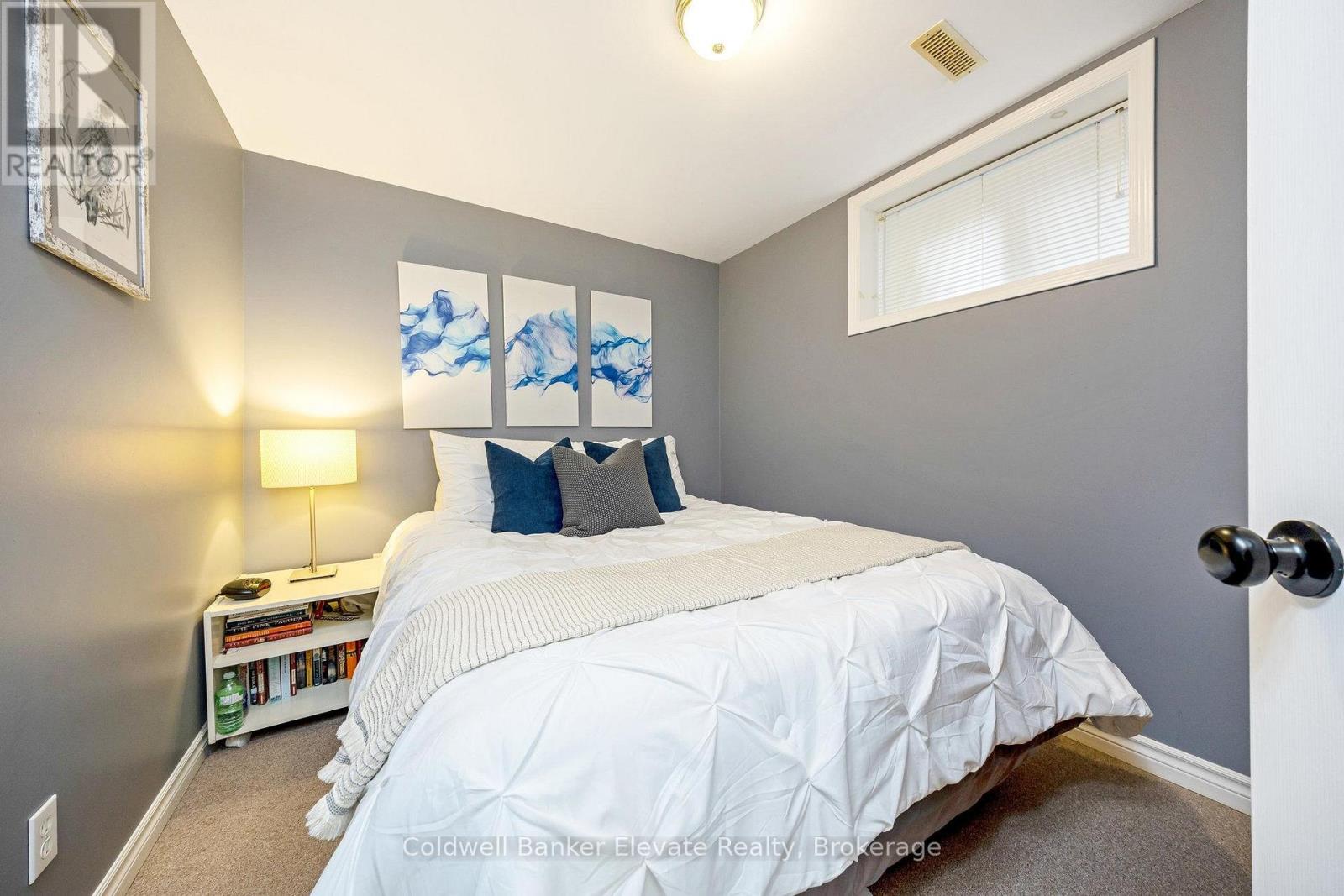 11 Hillside Drive, Halton Hills, Ontario  L7G 4W2 - Photo 33 - W12185187