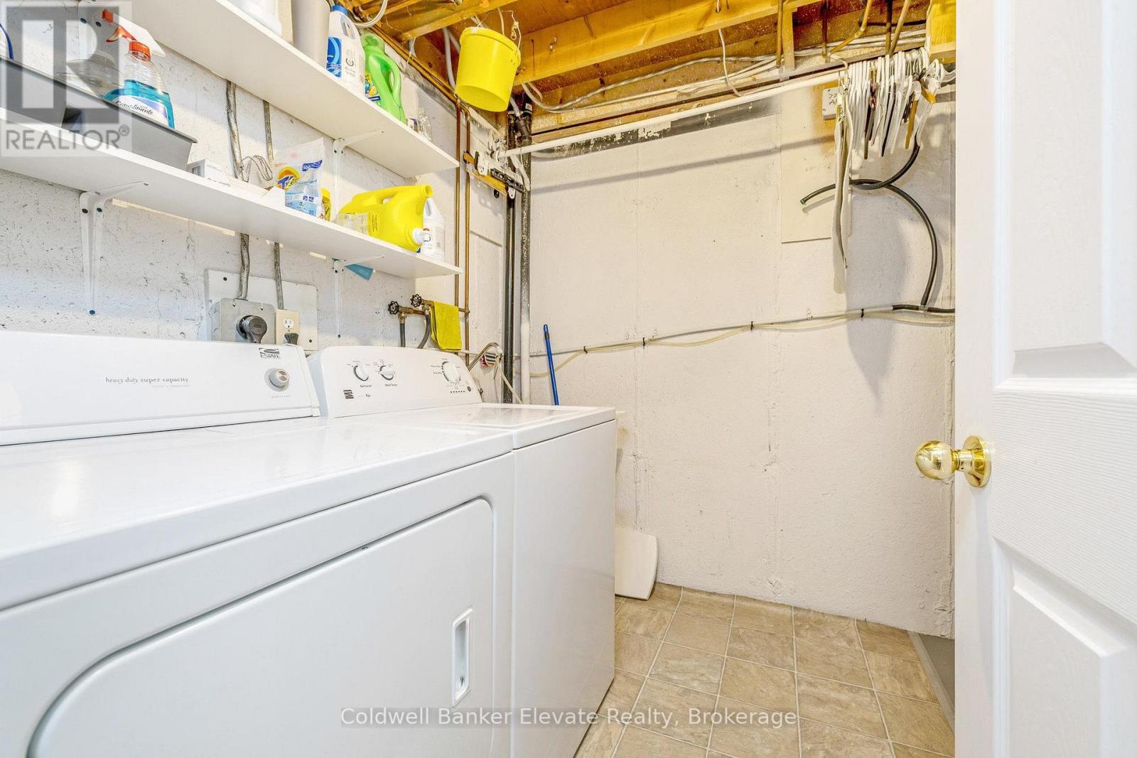 11 Hillside Drive, Halton Hills, Ontario  L7G 4W2 - Photo 35 - W12185187