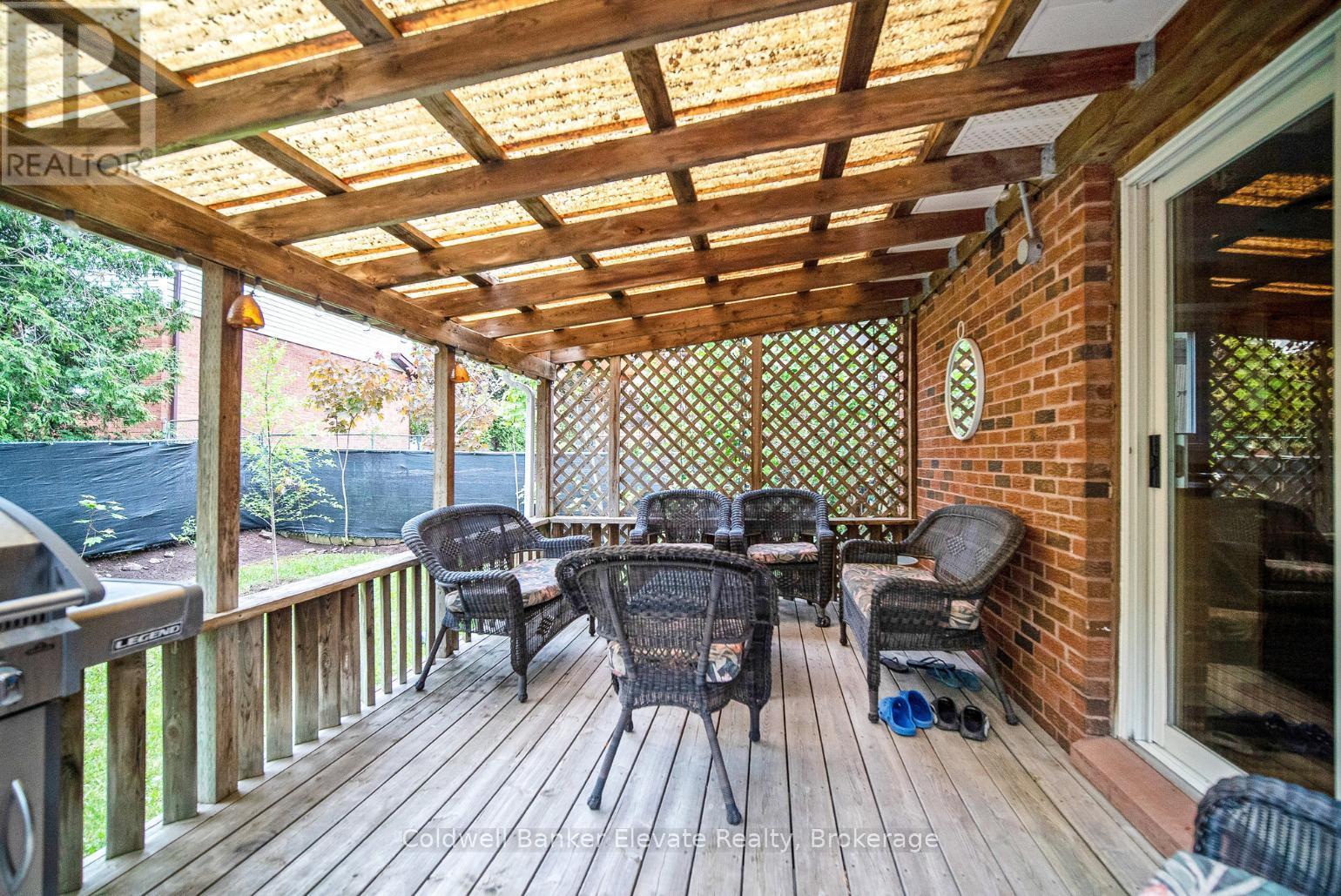 11 Hillside Drive, Halton Hills, Ontario  L7G 4W2 - Photo 40 - W12185187