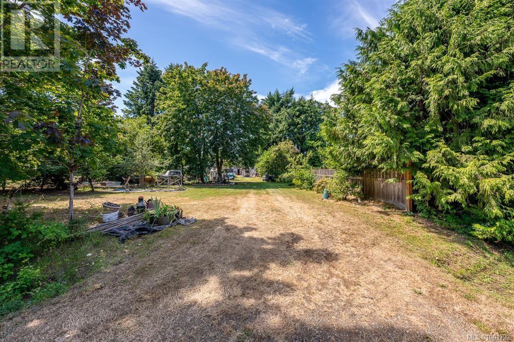 4732 Oakridge Dr, Courtenay, British Columbia  V9N 6A8 - Photo 43 - 1001792