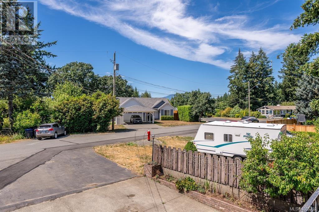 4732 Oakridge Dr, Courtenay, British Columbia  V9N 6A8 - Photo 52 - 1001792