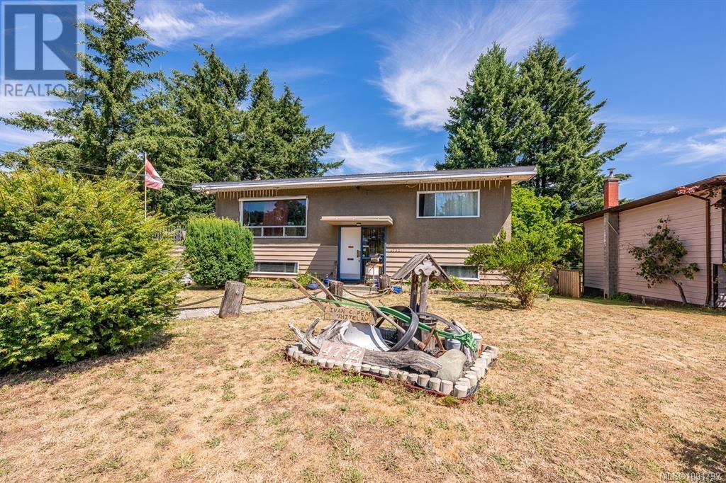 4732 Oakridge Dr, Courtenay, British Columbia