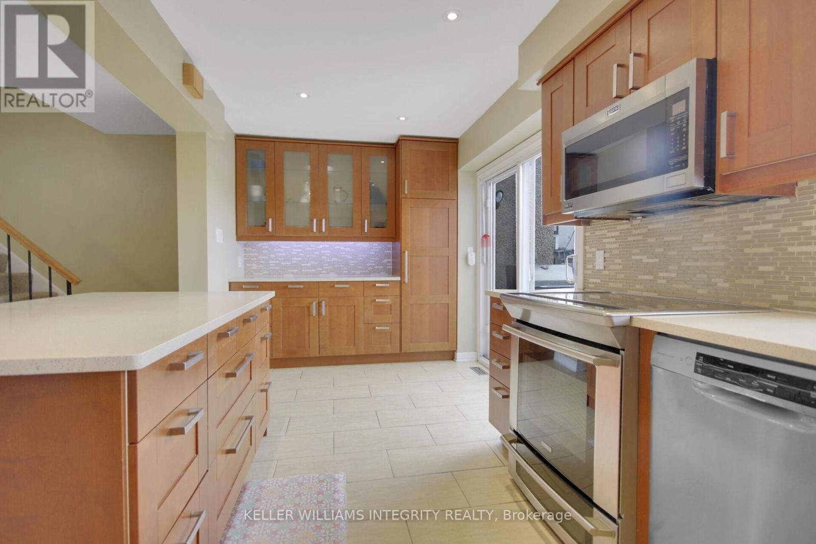 5 - 3691 Albion Road, Ottawa, Ontario  K1T 1P2 - Photo 14 - X12185261