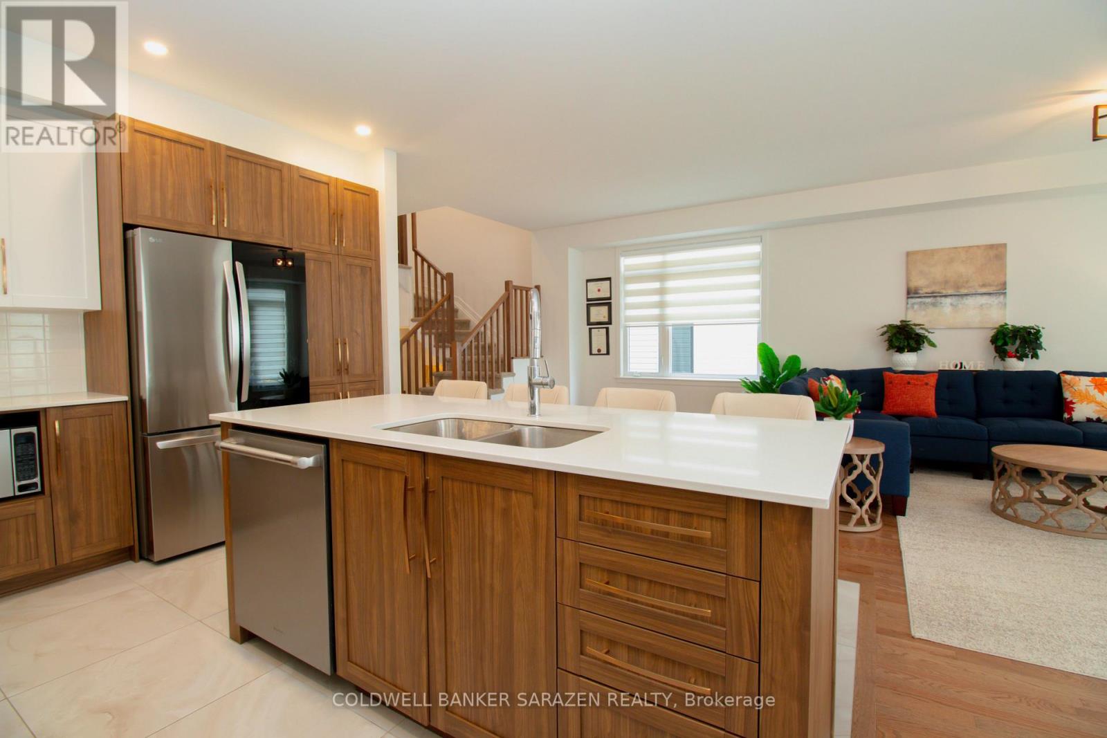 777 Ovation Grove, Ottawa, Ontario  K1T 0X6 - Photo 8 - X12185274