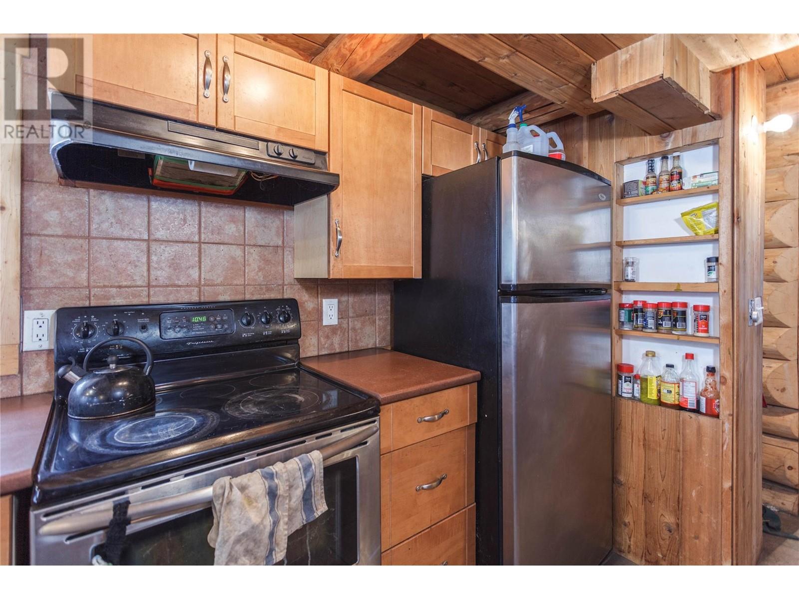 692 North Fork Road, Cherryville, British Columbia  V0E 2G3 - Photo 7 - 10333258