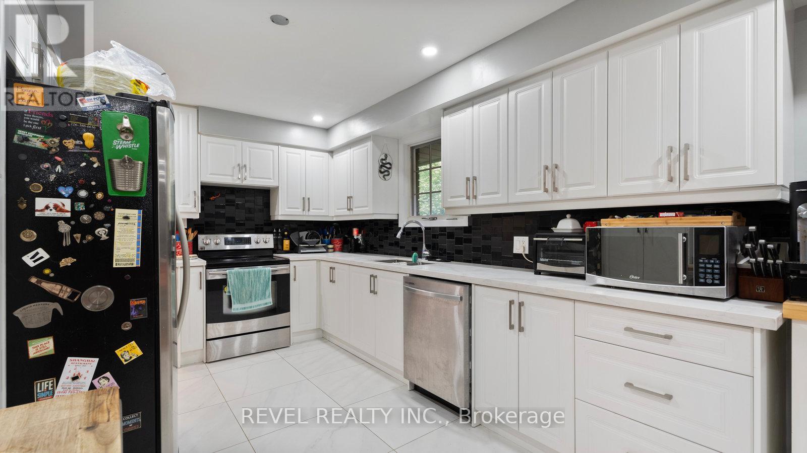 279 Cockshutt Road, Brantford, Ontario  N3T 5L6 - Photo 15 - X12185095