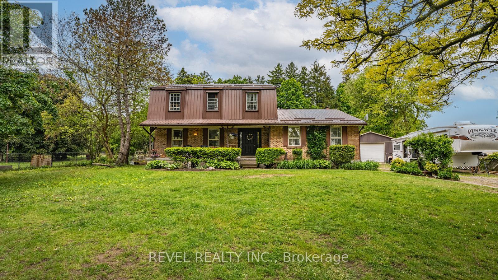 279 Cockshutt Road, Brantford, Ontario  N3T 5L6 - Photo 2 - X12185095