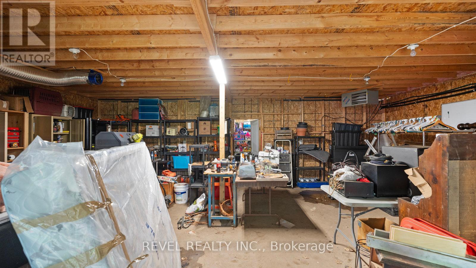 279 Cockshutt Road, Brantford, Ontario  N3T 5L6 - Photo 29 - X12185095