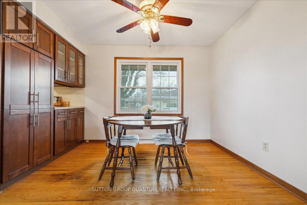 297 Lakeshore Road, St. Catharines, Ontario  L2M 1S1 - Photo 11 - X12185107