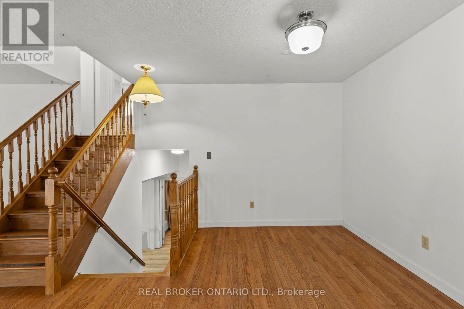 180 Bakery Lane, Gravenhurst, Ontario  P1P 1R2 - Photo 11 - X12185177