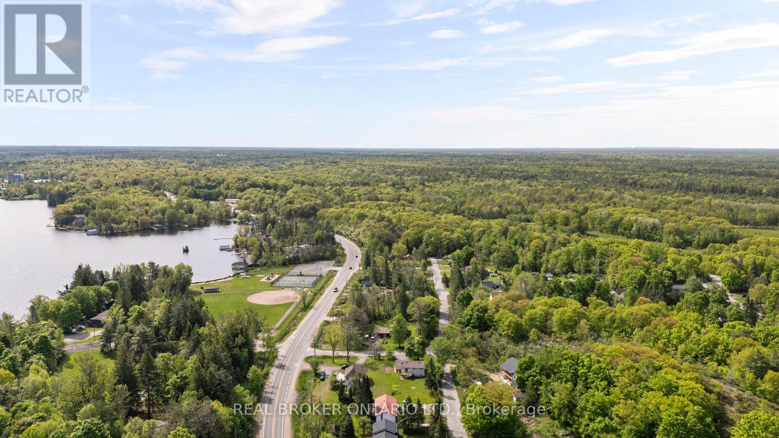 180 Bakery Lane, Gravenhurst, Ontario  P1P 1R2 - Photo 35 - X12185177