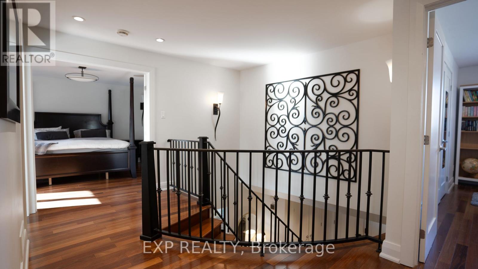 17 Chesswood Court, Ottawa, Ontario  K2E 7E3 - Photo 17 - X12139792