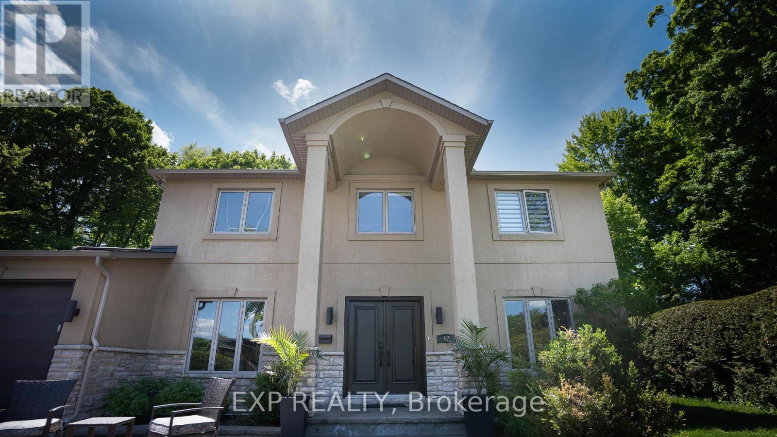 17 Chesswood Court, Ottawa, Ontario  K2E 7E3 - Photo 3 - X12139792