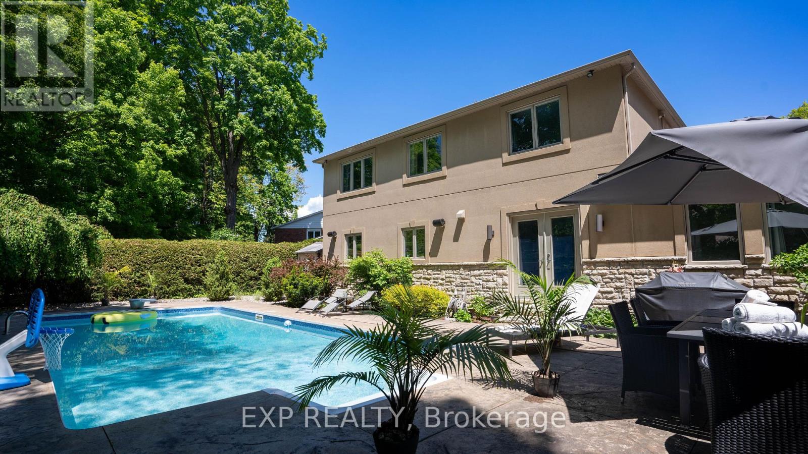 17 Chesswood Court, Ottawa, Ontario  K2E 7E3 - Photo 36 - X12139792