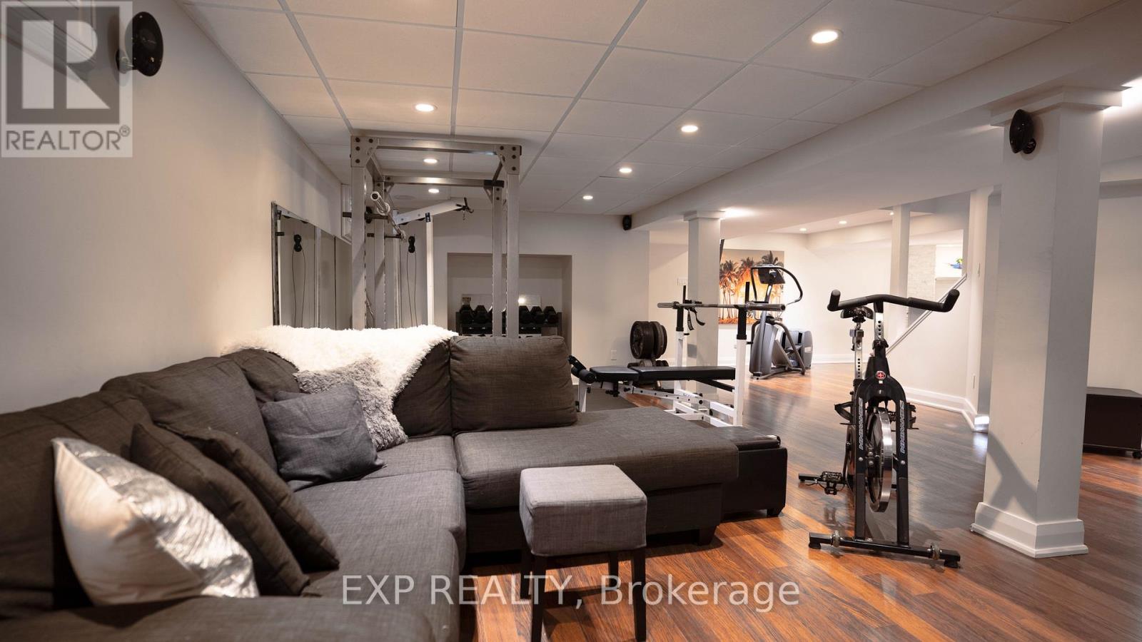 17 Chesswood Court, Ottawa, Ontario  K2E 7E3 - Photo 31 - X12139792