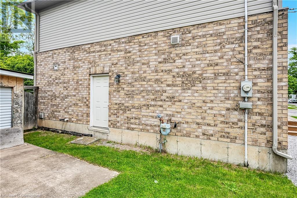 27a Walnut Street, St. Catharines, Ontario  L2T 1H6 - Photo 28 - 40735344