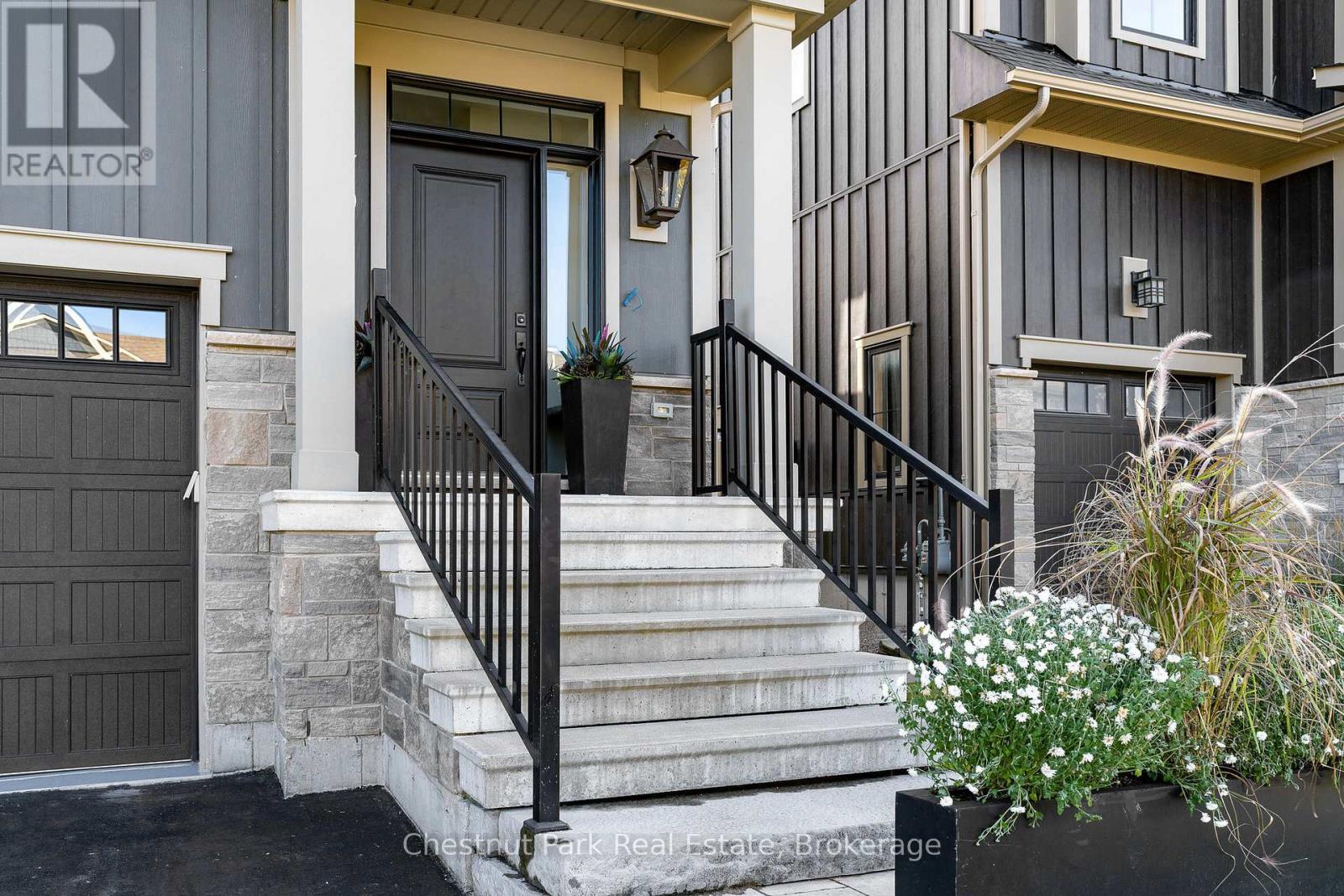 Property at 170 YELLOW BIRCH CRESCENT image 3
