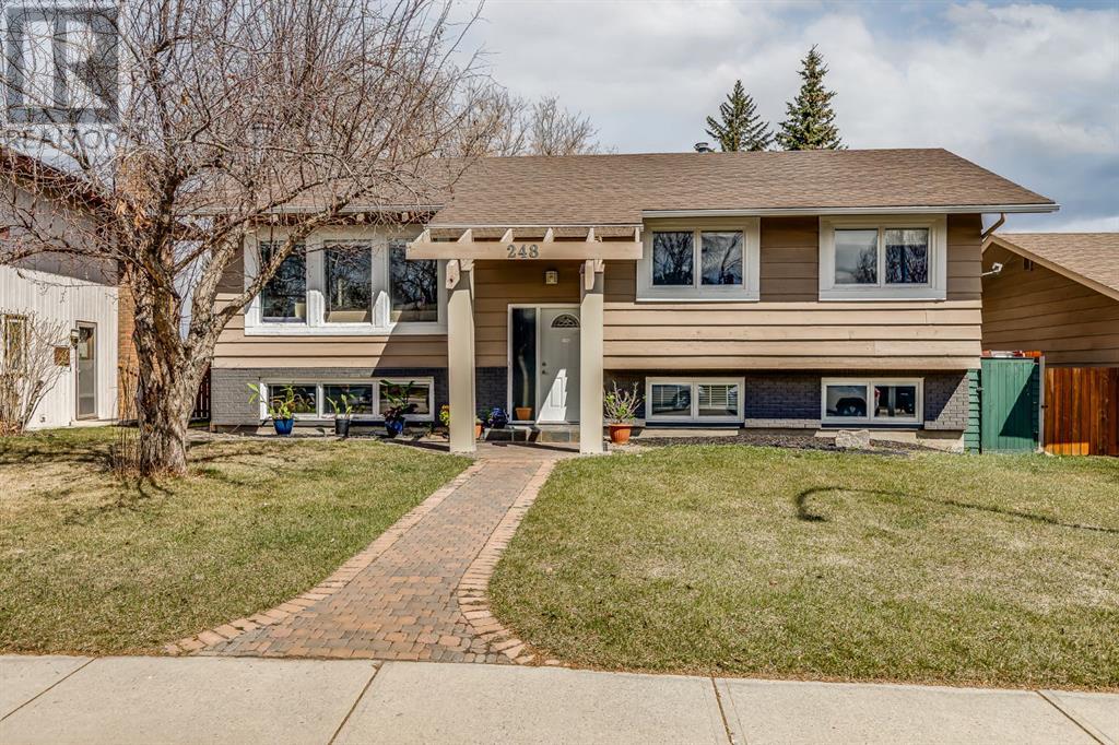 Property at 248 Parkland Crescent SE image 1