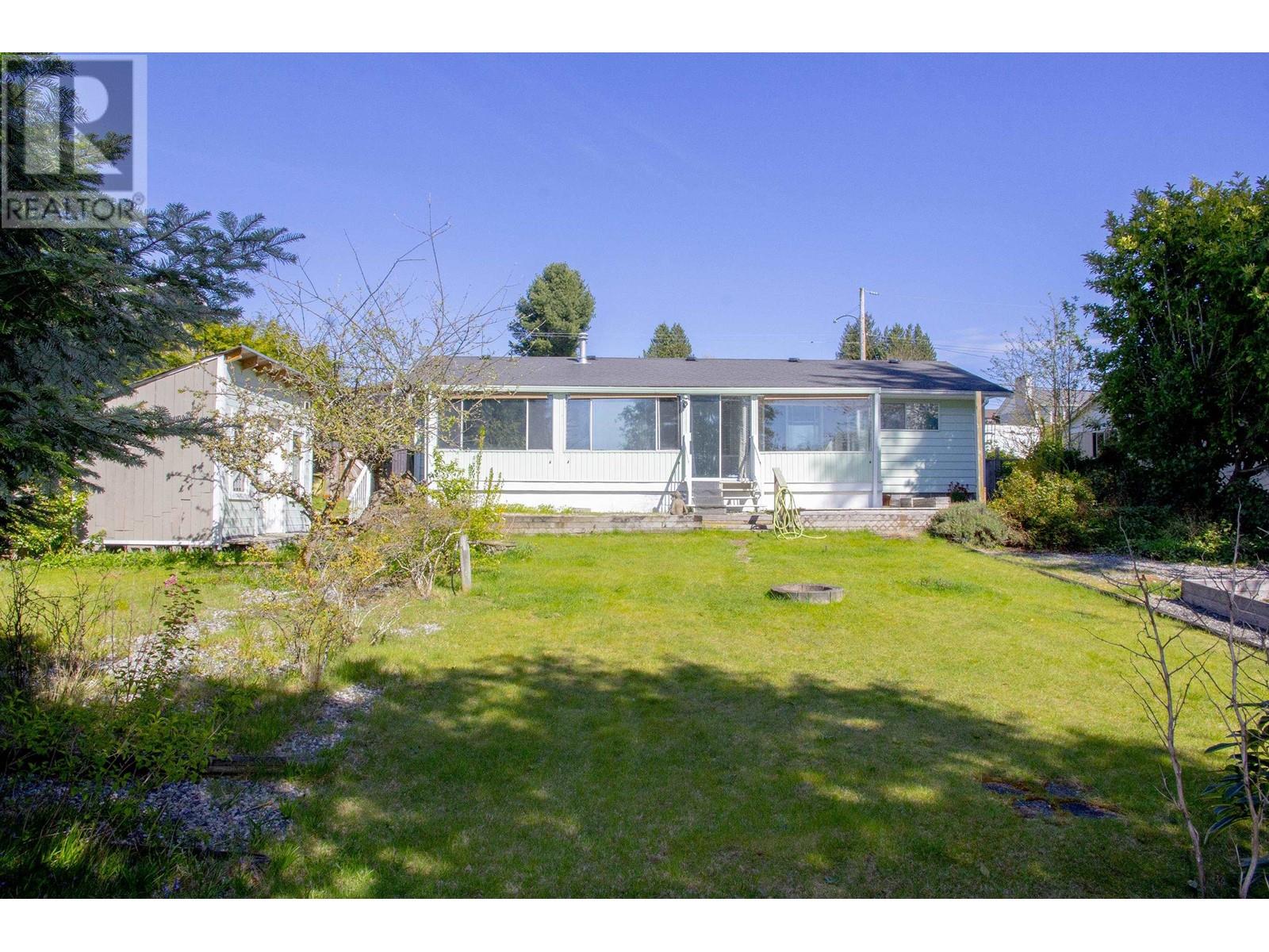 4781 Laurel Avenue, Sechelt, British Columbia  V7Z 0B4 - Photo 39 - R2990835