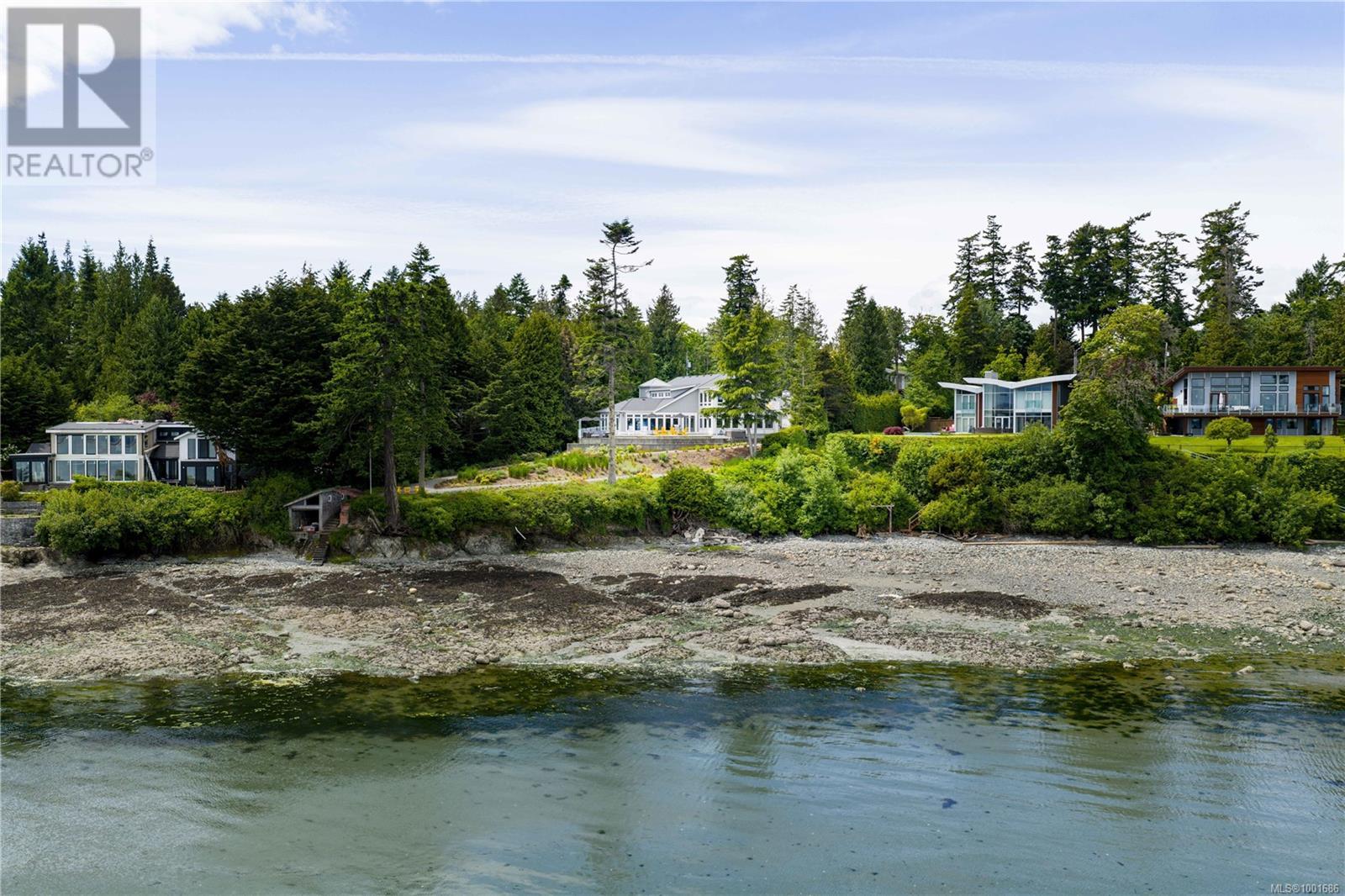 8401 Lochside Dr, Central Saanich, British Columbia  V8M 1T9 - Photo 53 - 1001686