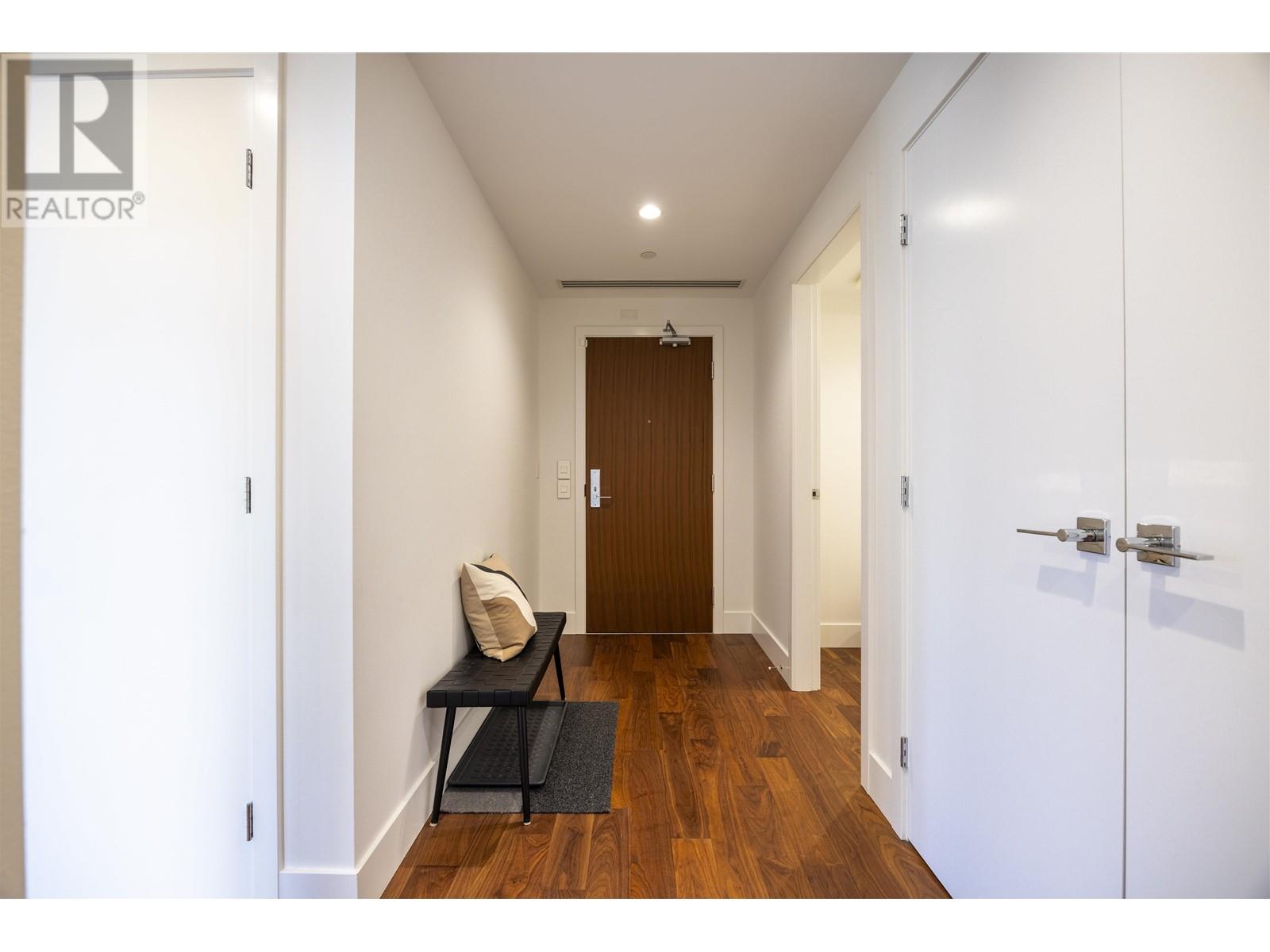 Listing Picture 26 of 38 : 307 7428 ALBERTA STREET, Vancouver / 溫哥華 - 魯藝地產 Yvonne Lu Group - MLS Medallion Club Member