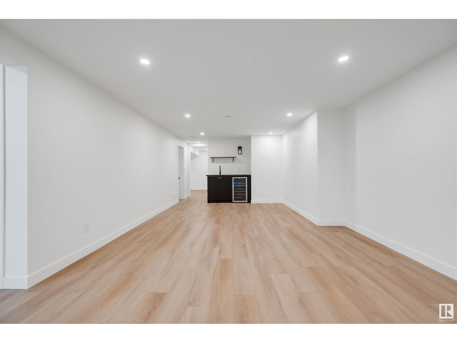 9704 Ottewell Rd Nw, Edmonton, Alberta  T6B 2E7 - Photo 30 - E4439498