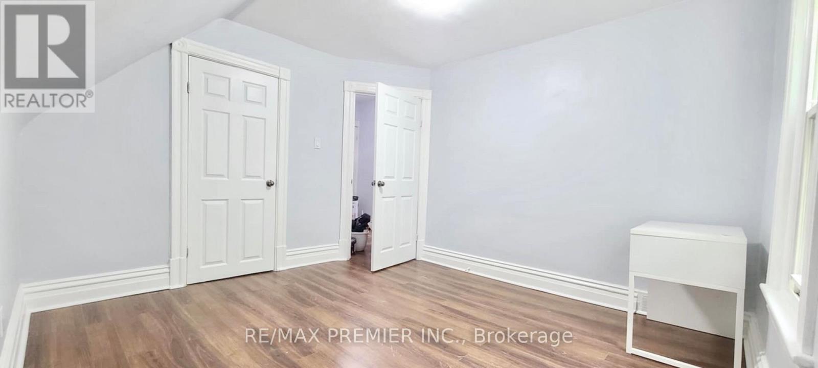 4752 Crawford Place, Niagara Falls (Downtown), Ontario  L2E 1Z2 - Photo 8 - X12184919