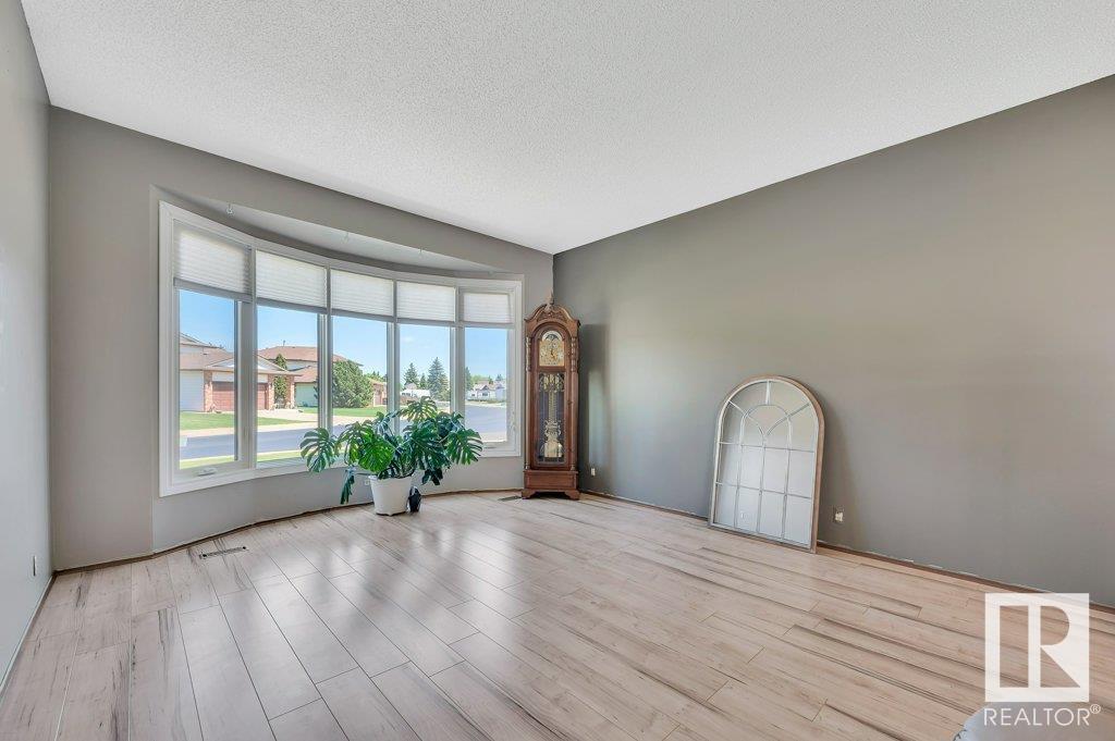 17955 62b Av Nw, Edmonton, Alberta  T5T 3B9 - Photo 5 - E4439499