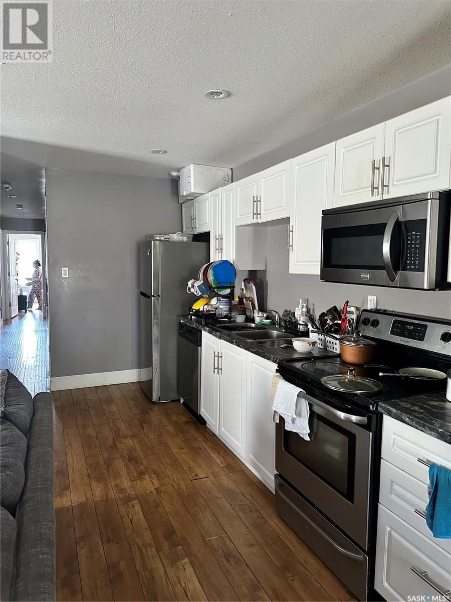 852 Cameron Street, Regina, Saskatchewan  S4T 2S3 - Photo 9 - SK007758
