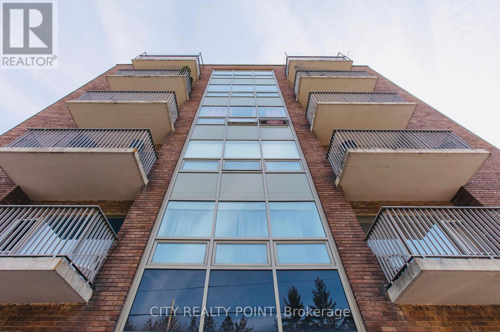 603 - 1291 Bayview Avenue N, Toronto, Ontario  M4G 2Z9 - Photo 2 - C12185270