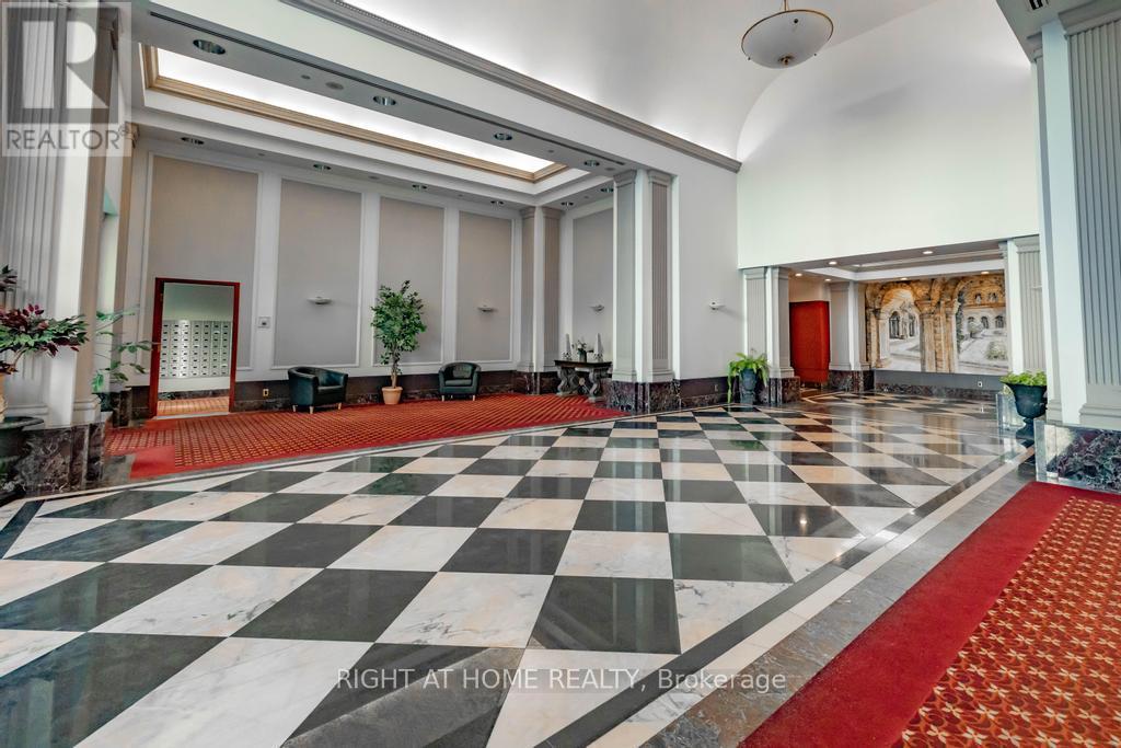 716 - 11 Lee Centre Drive, Toronto, Ontario  M1H 3J5 - Photo 2 - E12185264