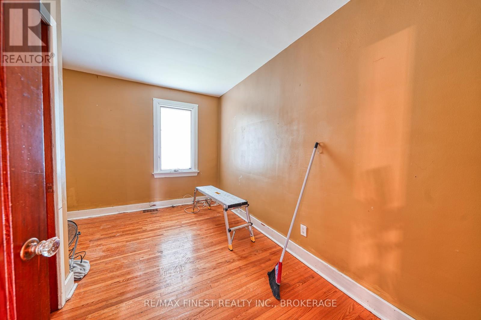 2073 Bath Road, Kingston, Ontario  K7M 8V9 - Photo 11 - X12185310