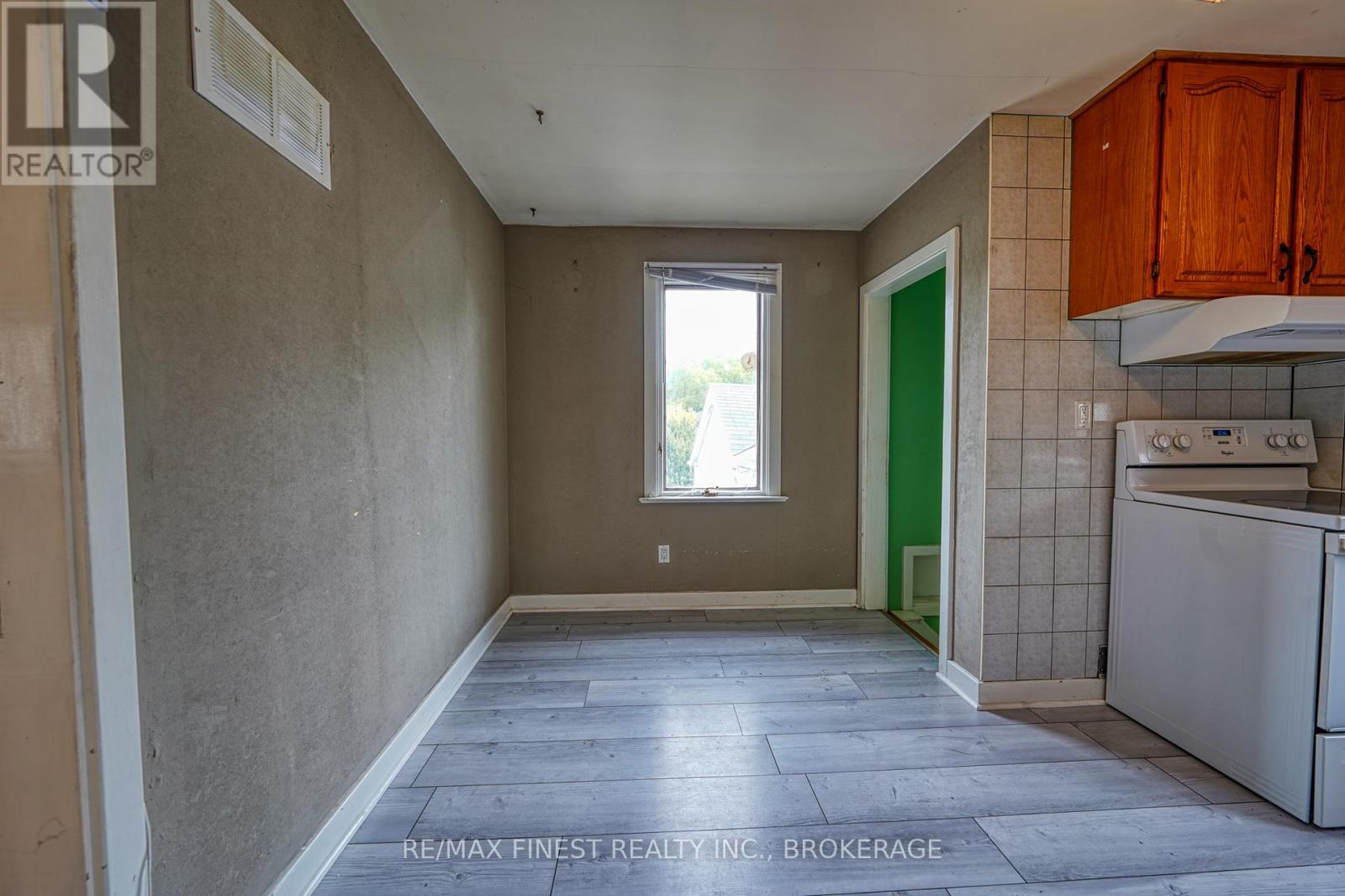 2073 Bath Road, Kingston, Ontario  K7M 8V9 - Photo 6 - X12185310