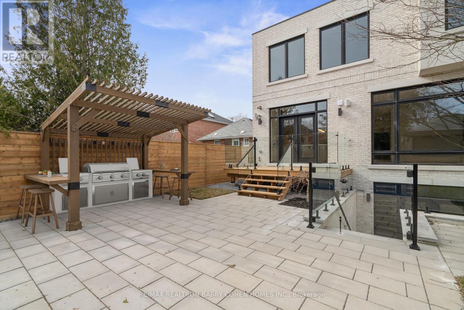 595 Broadway Avenue, Toronto, Ontario  M4G 2S4 - Photo 34 - C12185240